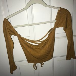 Cute tube top with strappy back and sleeves